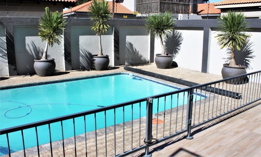 7 Bedroom Property for Sale in Hadison Park Northern Cape